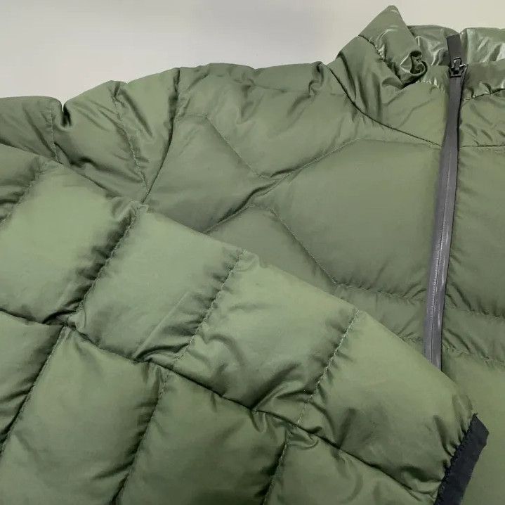 Moncler Moncler Solid Stand-Collar Long-Sleeve Down Jacket Size US M / EU 48-50 / 2 - 9 Thumbnail