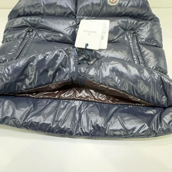 Moncler Moncler Tibb Logo Quilted Nylon Down Vest Size US XL / EU 56 / 4 - 10 Thumbnail