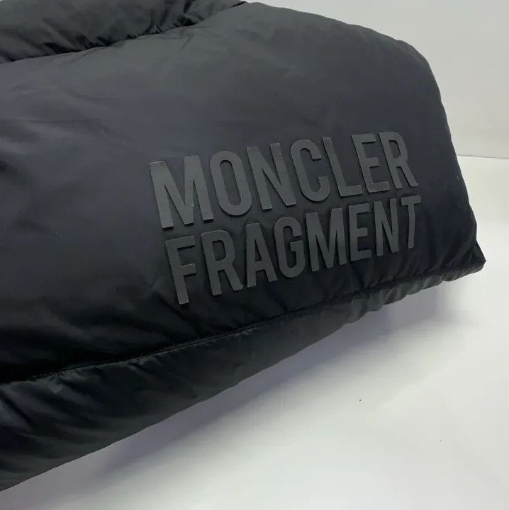 Moncler Moncler Letter Embroidery Stand-Collar Down Vest Size US L / EU 52-54 / 3 - 7 Thumbnail