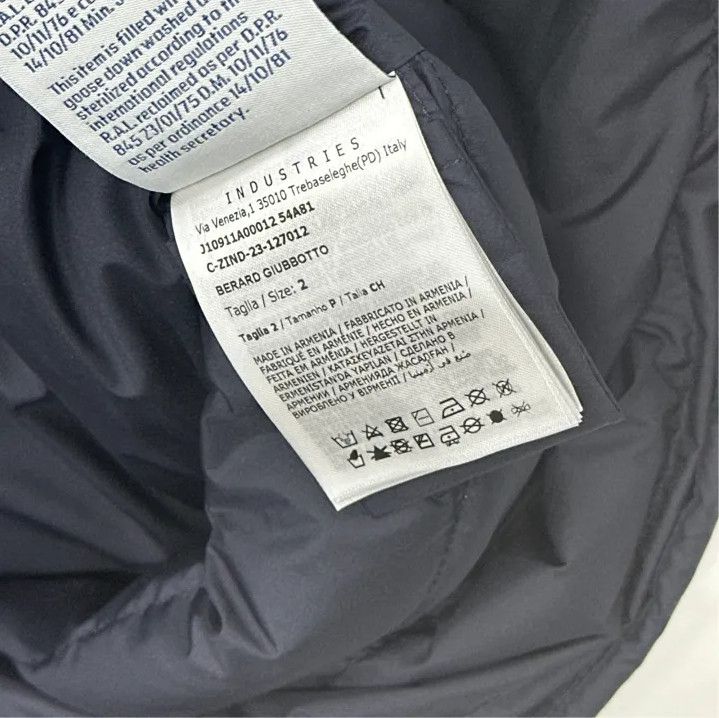 Moncler Moncler BERARD Series Logo Patch Down Jacket Size US M / EU 48-50 / 2 - 2 Thumbnail