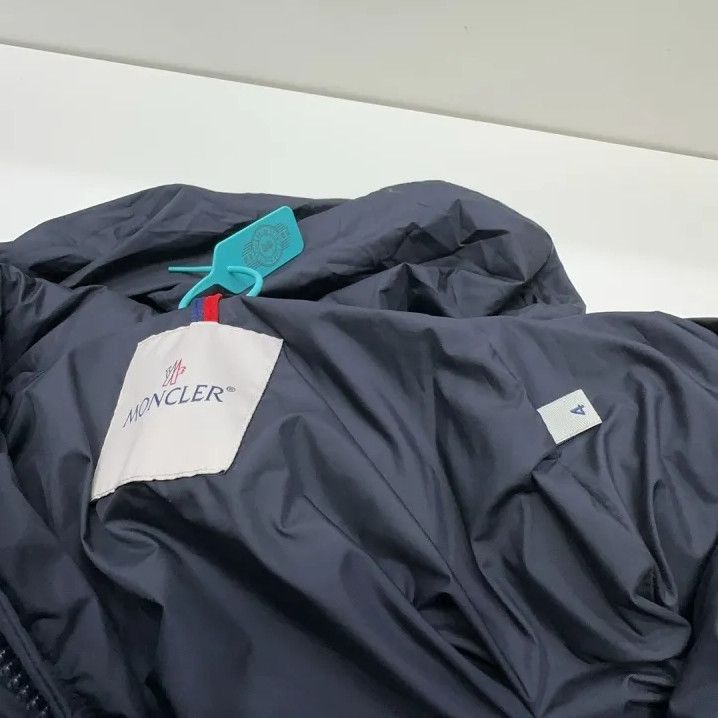 Moncler Moncler Solayan FW24 Long Sleeve Short Down Jacket Size US XL / EU 56 / 4 - 4 Thumbnail