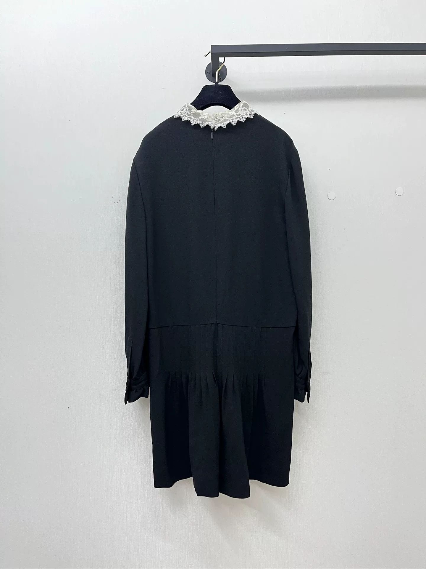 Saint Laurent Paris YSL Saint Laurent Black Lace Collar Dress Size M / US 6-8 / IT 42-44 - 2 Thumbnail
