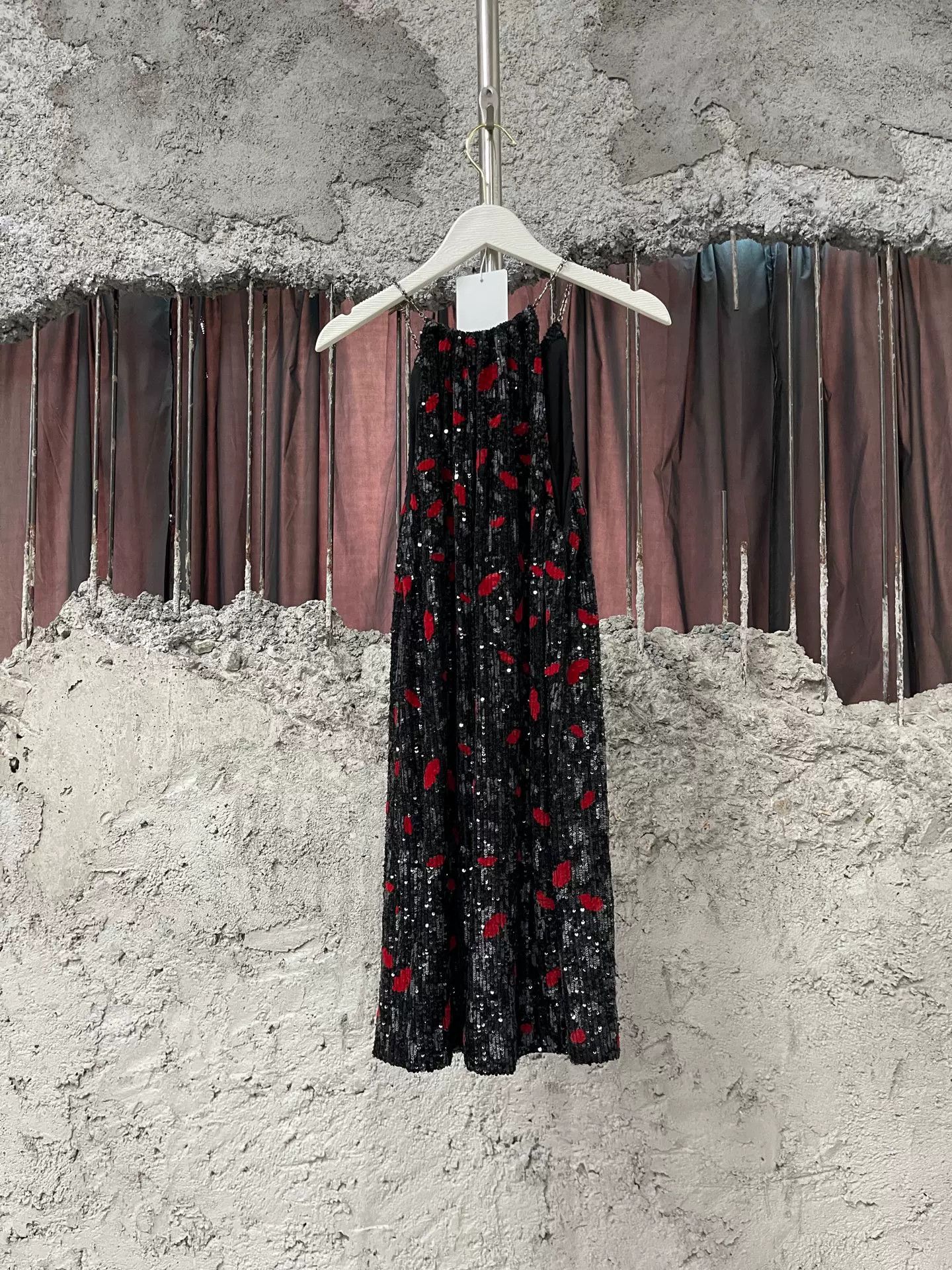 Saint Laurent Paris Saint Laurent SLP Sequin Slip Dress Size XS / US 0-2 / IT 36-38 - 2 Thumbnail