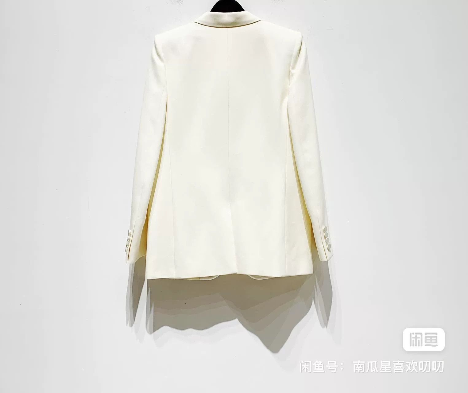 Saint Laurent Paris Saint Laurent White Structured Blazer Size S / US 4 / IT 40 - 2 Thumbnail