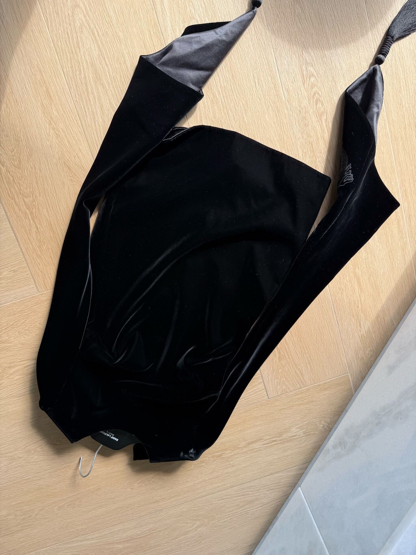 Saint Laurent Paris Saint Laurent 2018 Runway Velvet Dress Size S / US 4 / IT 40 - 4 Thumbnail