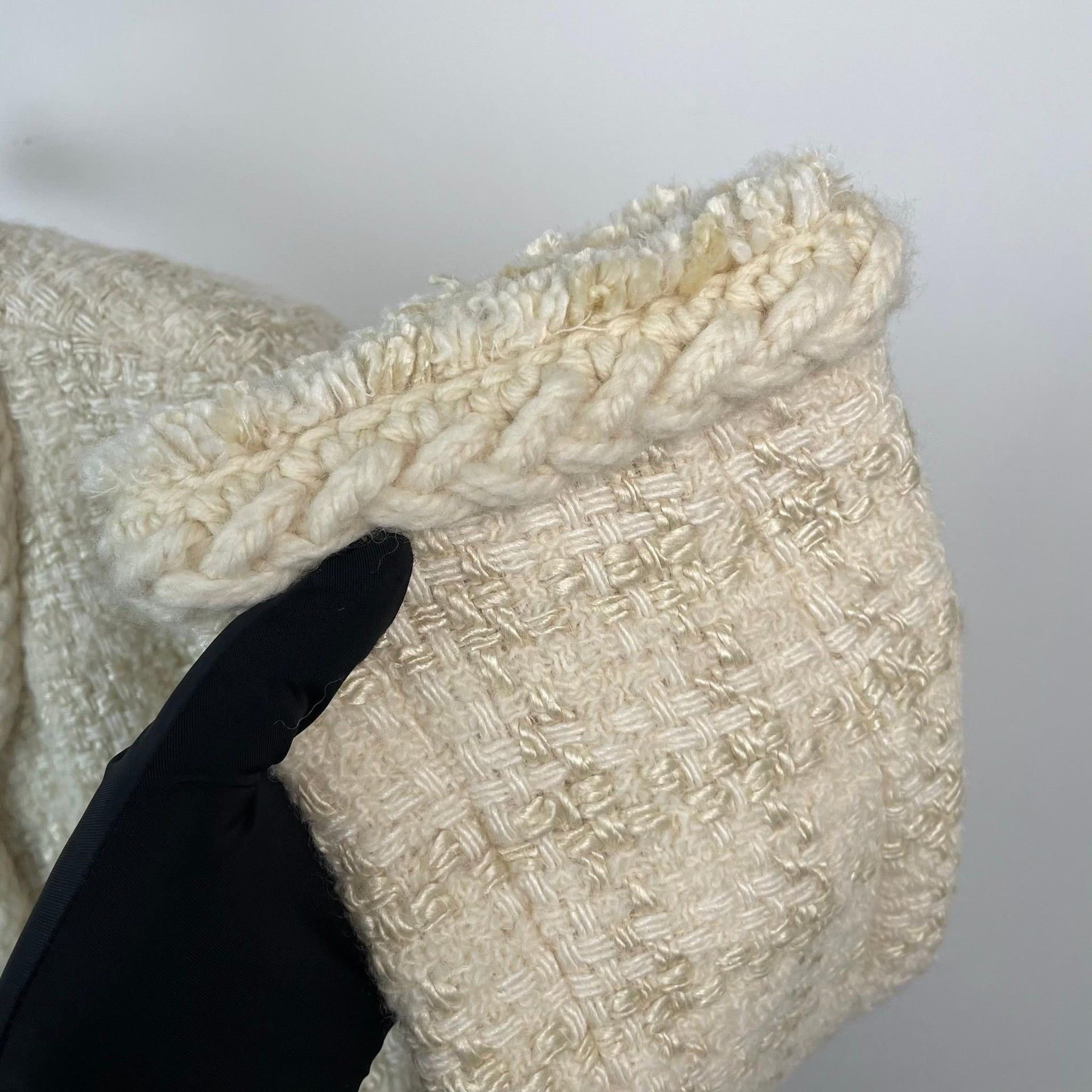 Saint Laurent Paris Saint Laurent Cream Tweed Jacket Size XXL / US 16-18 / IT 52-54 - 5 Thumbnail