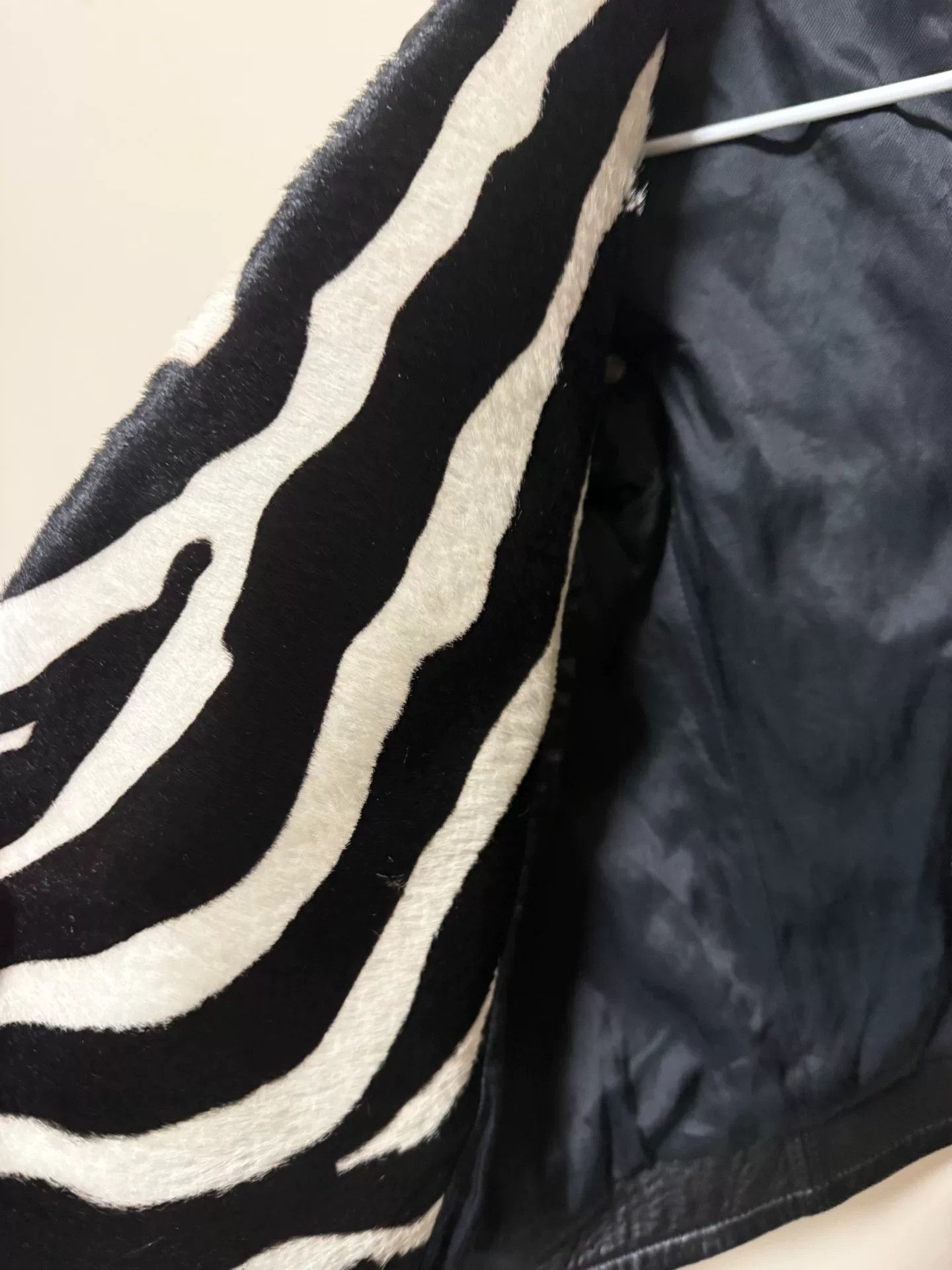 Saint Laurent Paris Saint Laurent Zebra Collar Leather Jacket Size XXS / US 00 / IT 34 - 4 Thumbnail