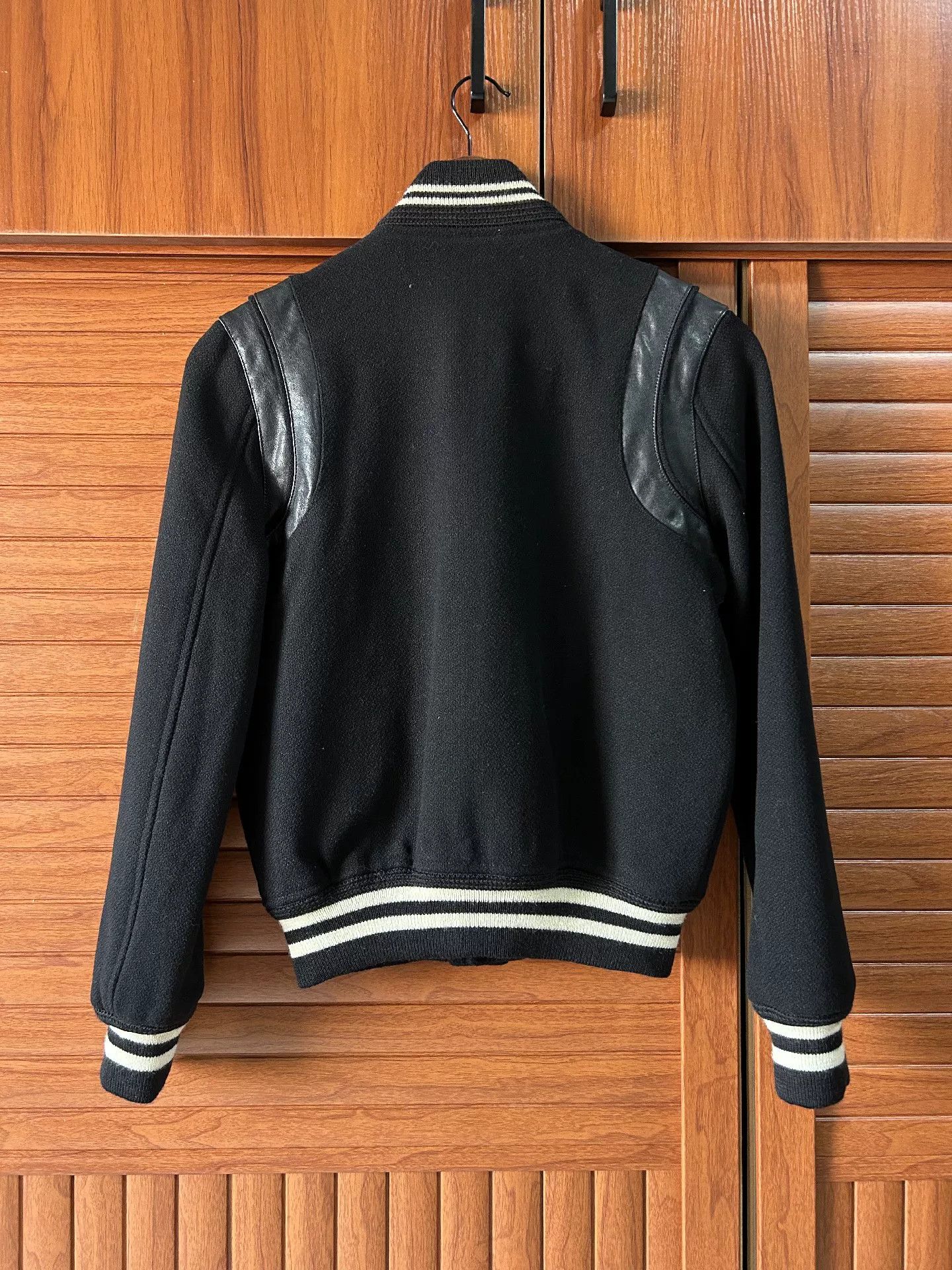 Saint Laurent Paris Saint Laurent Black Leather Sleeves Baseball Jacket Size US S / EU 44-46 / 1 - 2 Thumbnail