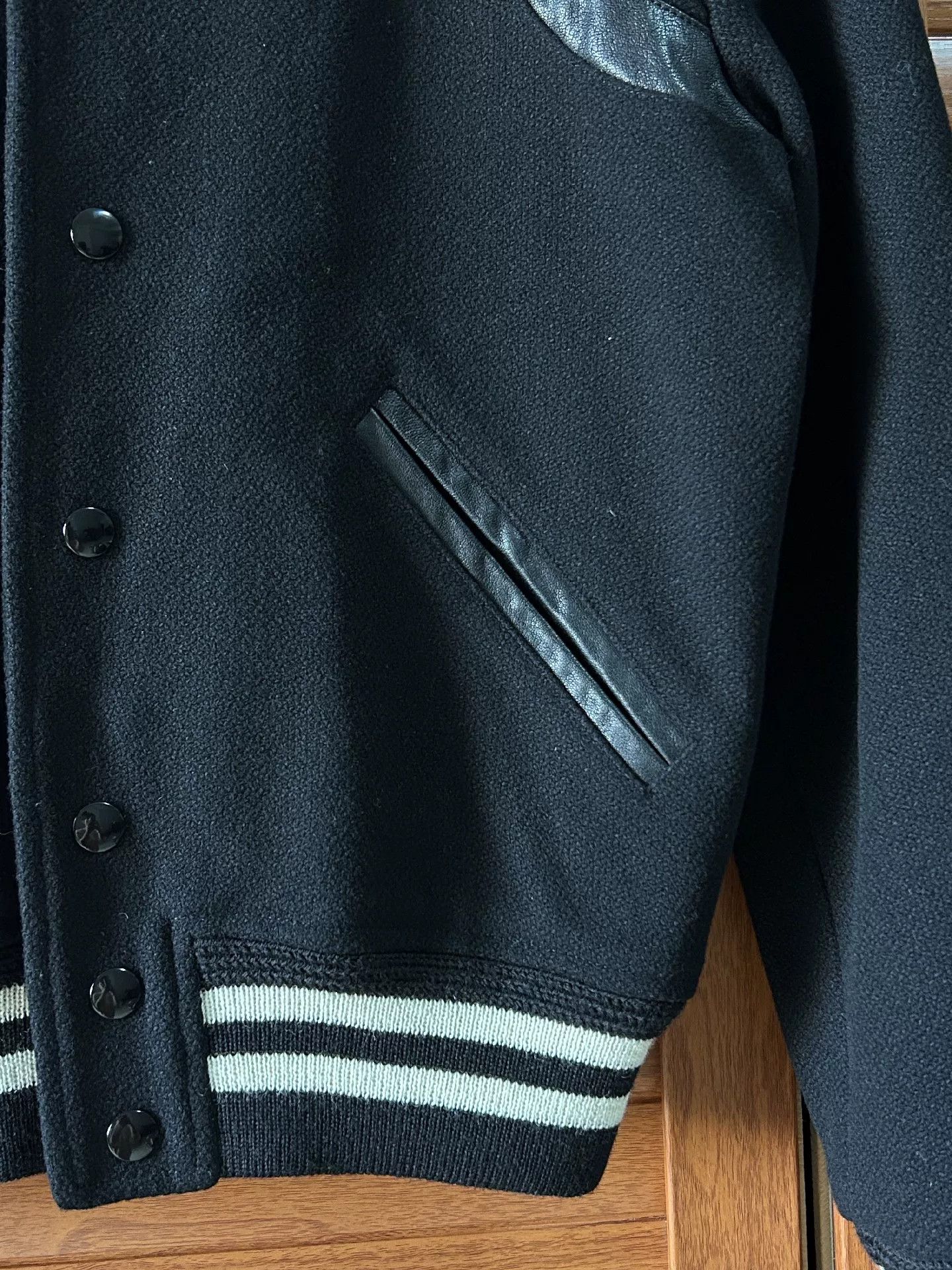 Saint Laurent Paris Saint Laurent Black Leather Sleeves Baseball Jacket Size US S / EU 44-46 / 1 - 5 Thumbnail