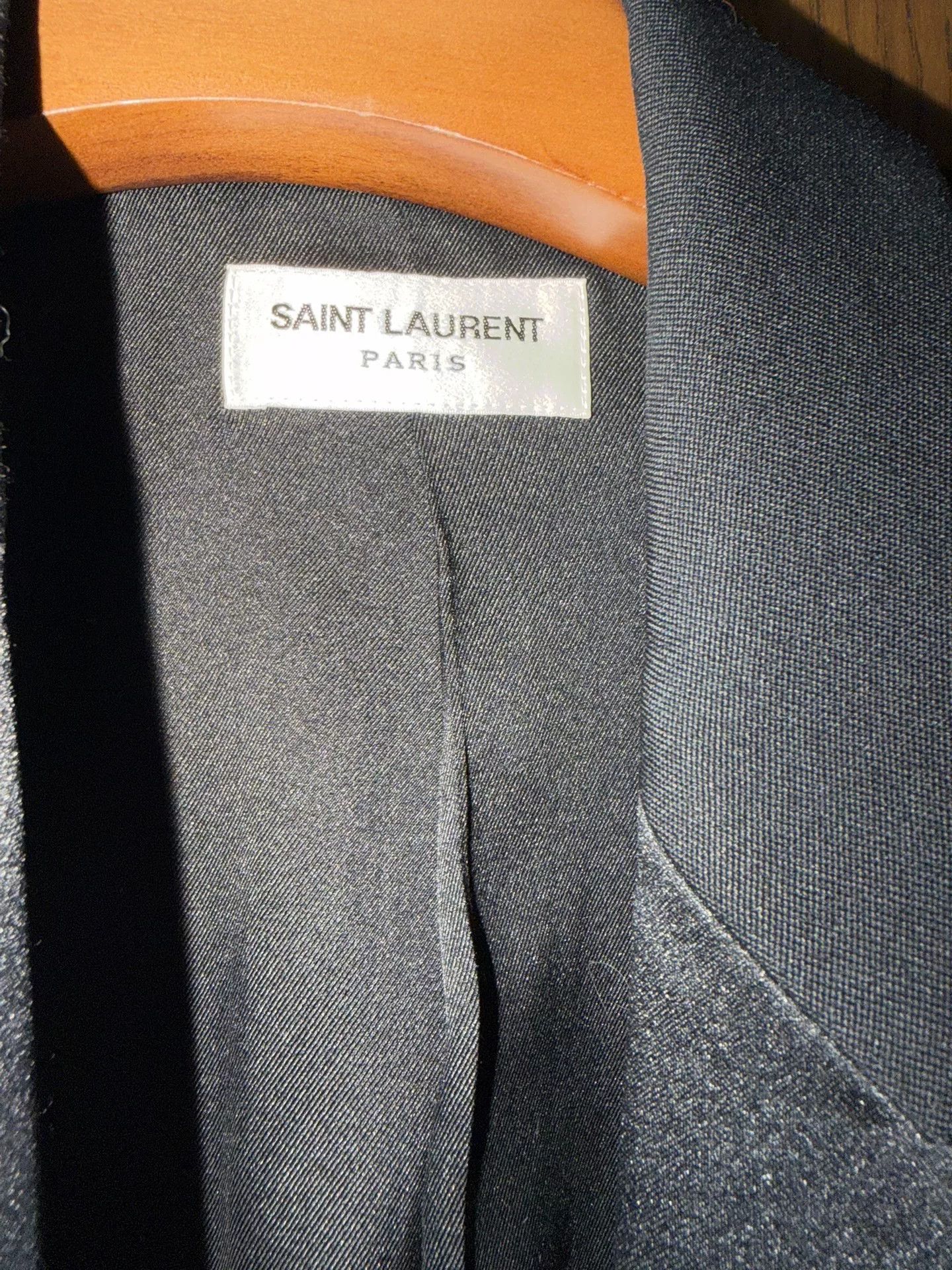 Saint Laurent Paris YSL Saint Laurent Black Smoking Blazer Size XS / US 0-2 / IT 36-38 - 2 Thumbnail