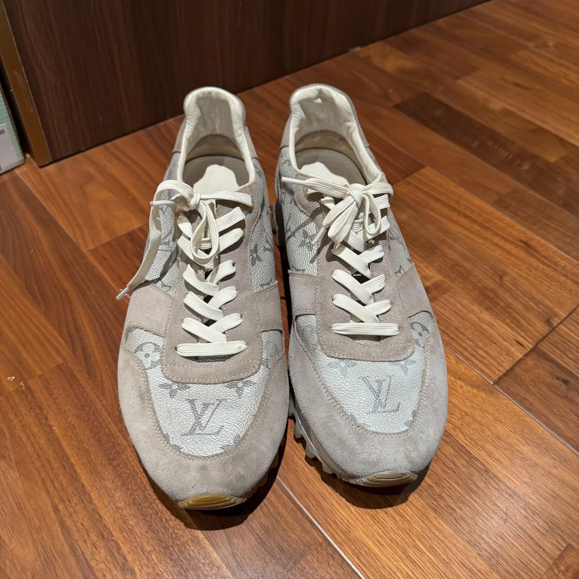 Louis Vuitton Louis Vuitton Runner Monogram Sneakers Size US 10 / EU 43 - 3 Thumbnail