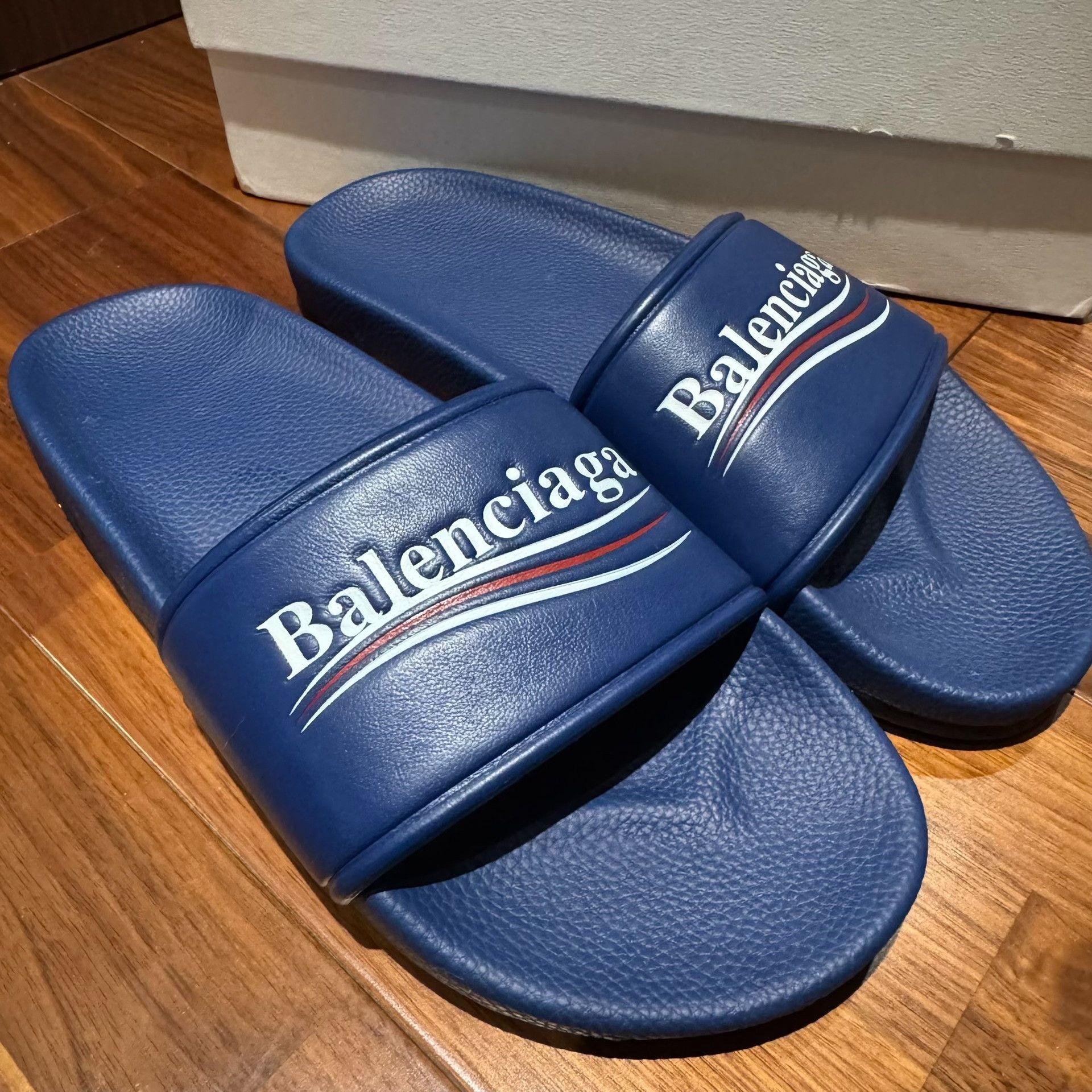 Balenciaga Balenciaga Blue Wave Print Slippers Size US 10 / EU 43 - 2 Thumbnail