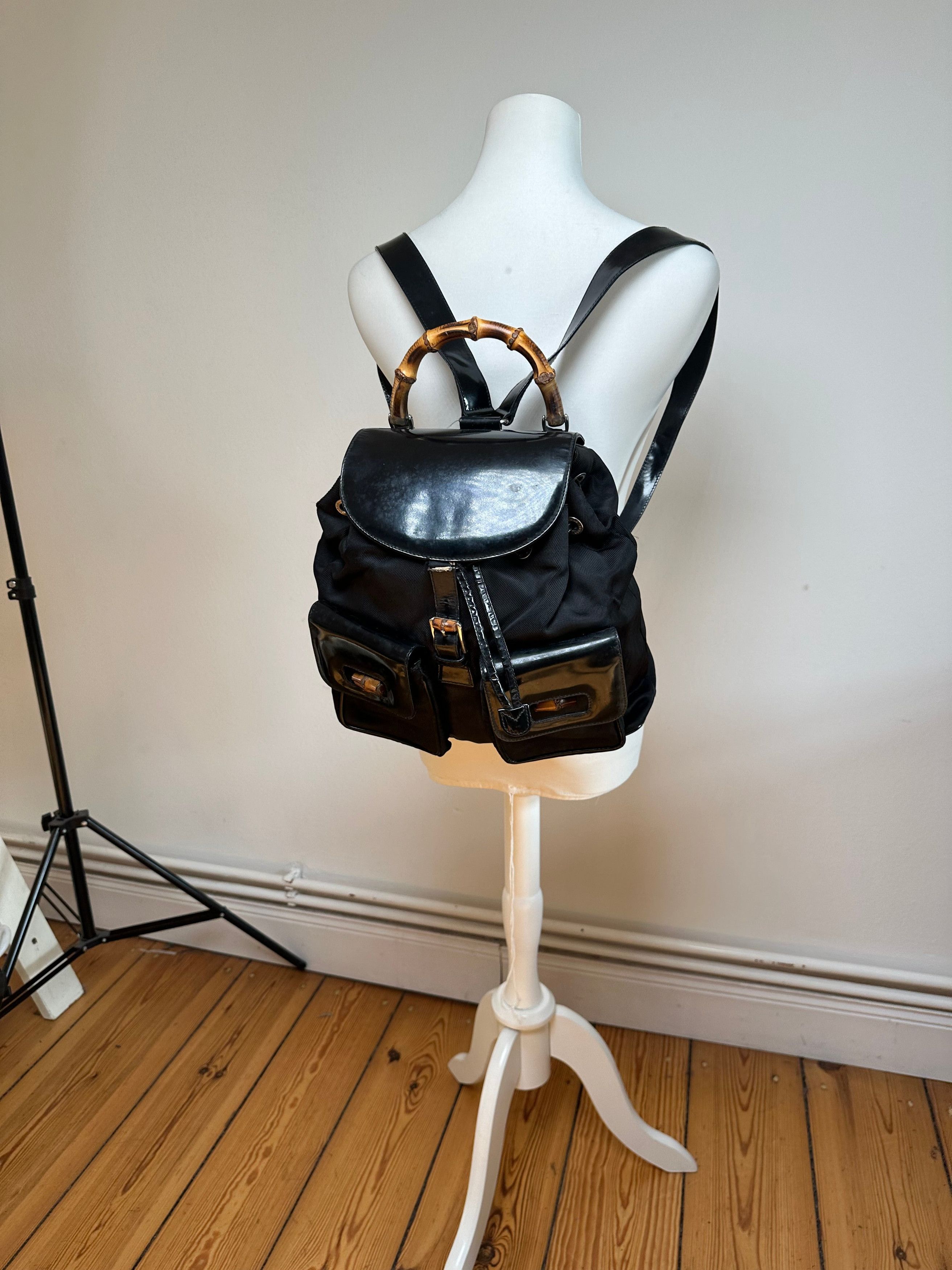 Gucci Vintage Patent Leather Bamboo Backpack Black Size ONE SIZE - 3 Thumbnail