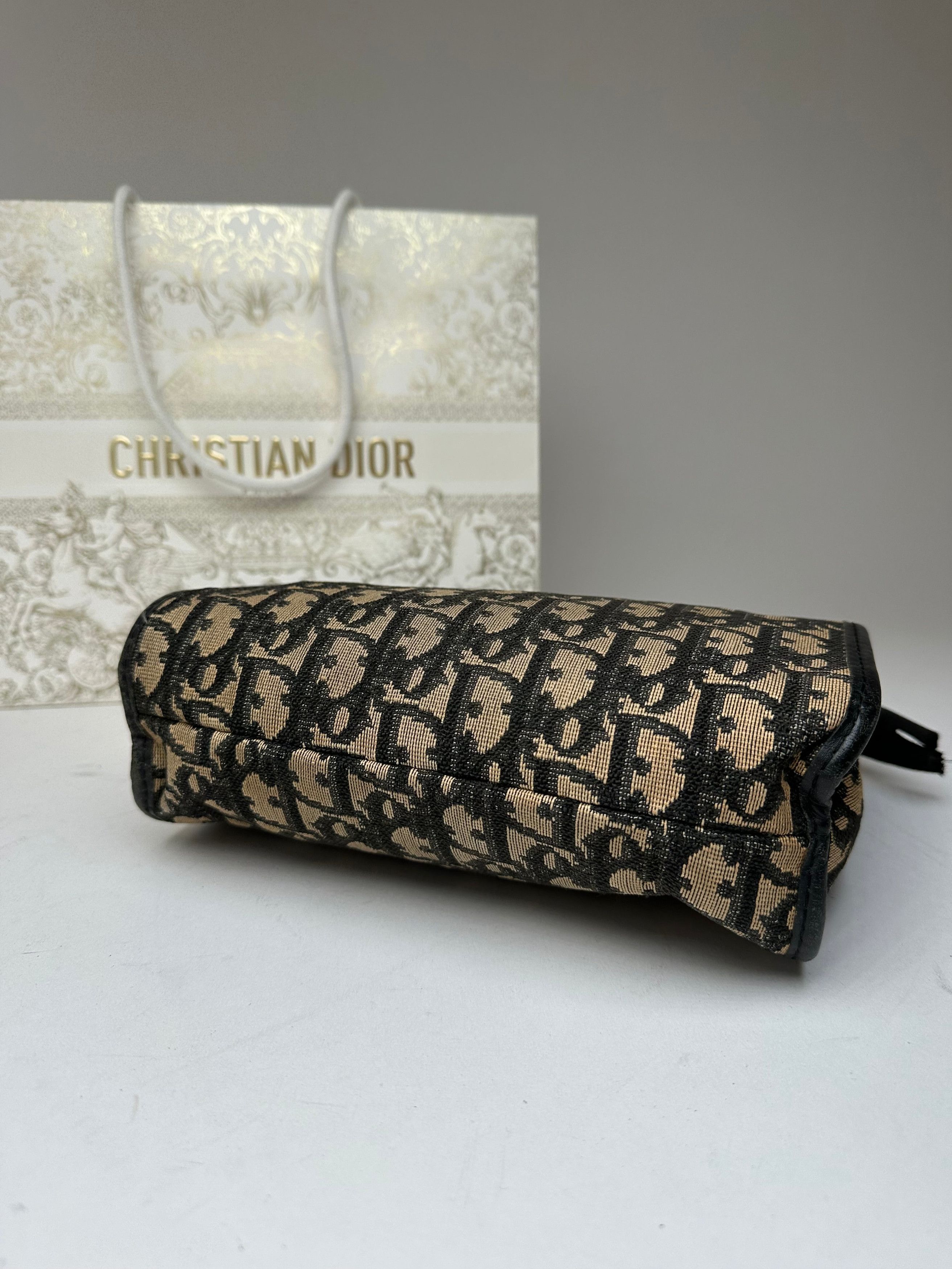 Dior Vintage Oblique Monogram Clutch Beige Navy Size ONE SIZE - 9 Thumbnail