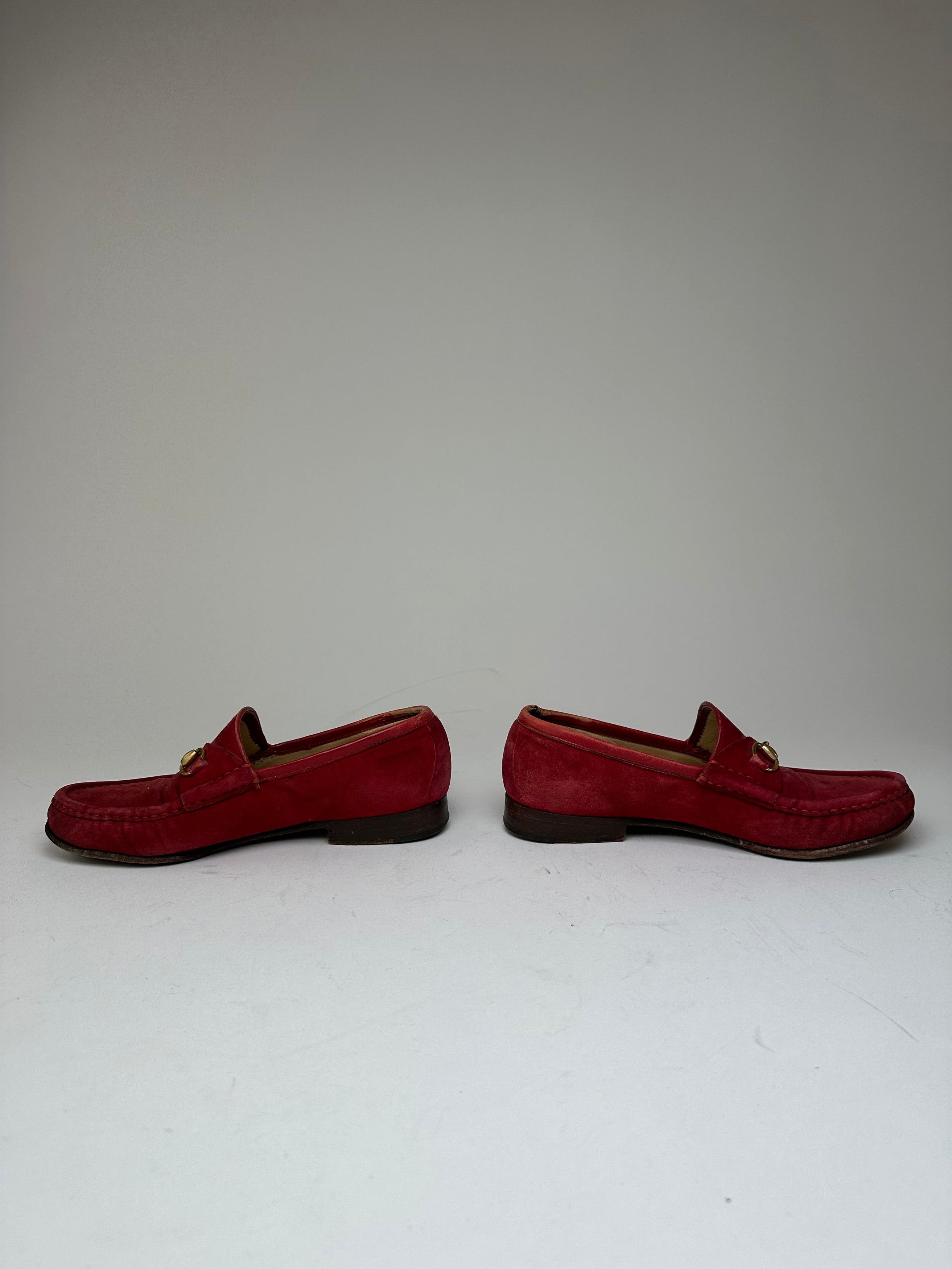 Gucci Vintage Horsebit Suede Loafer Red 36,5 Size US 5.5 / IT 35.5 - 4 Thumbnail