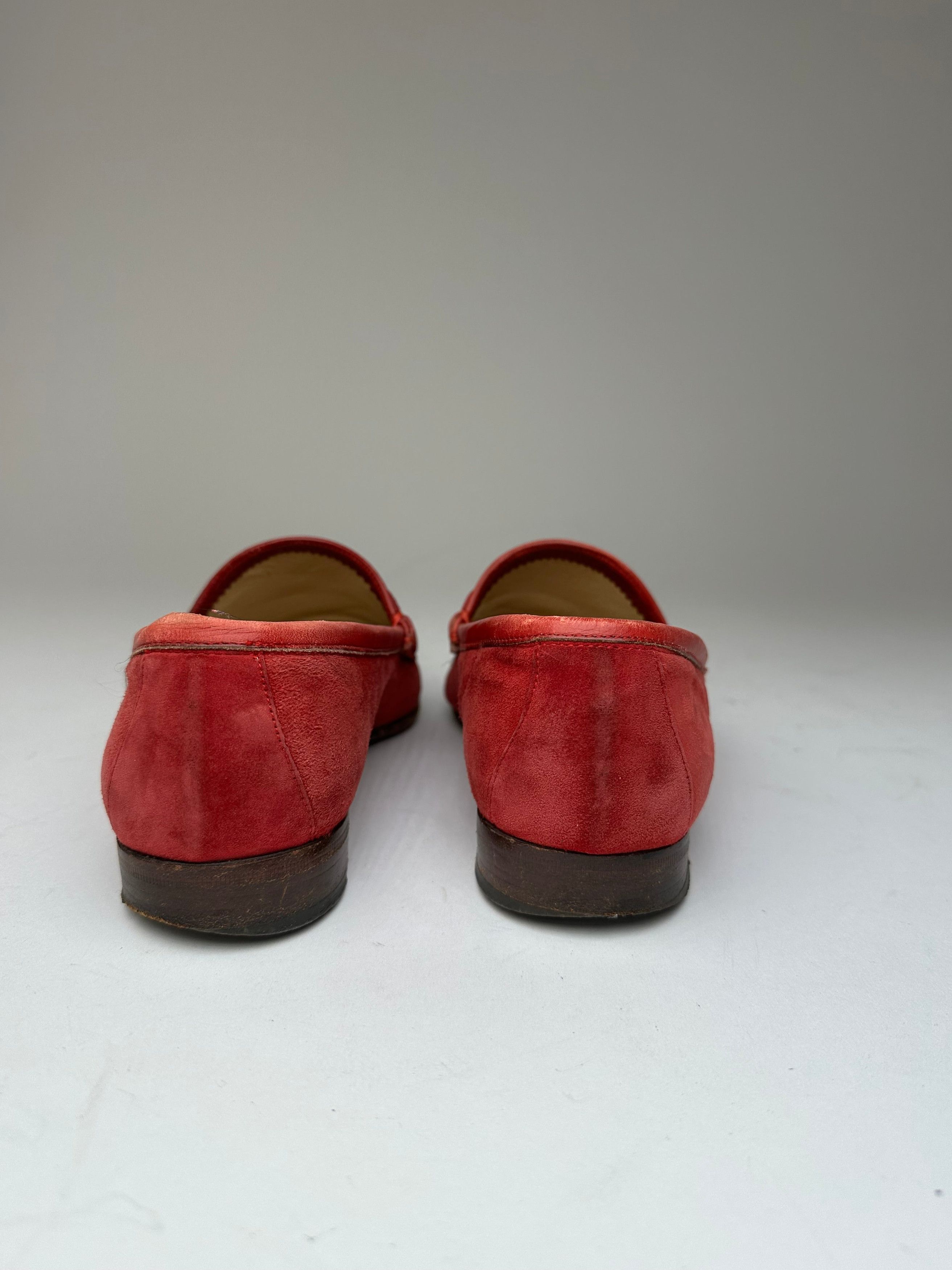 Gucci Vintage Horsebit Suede Loafer Red 36,5 Size US 5.5 / IT 35.5 - 7 Thumbnail
