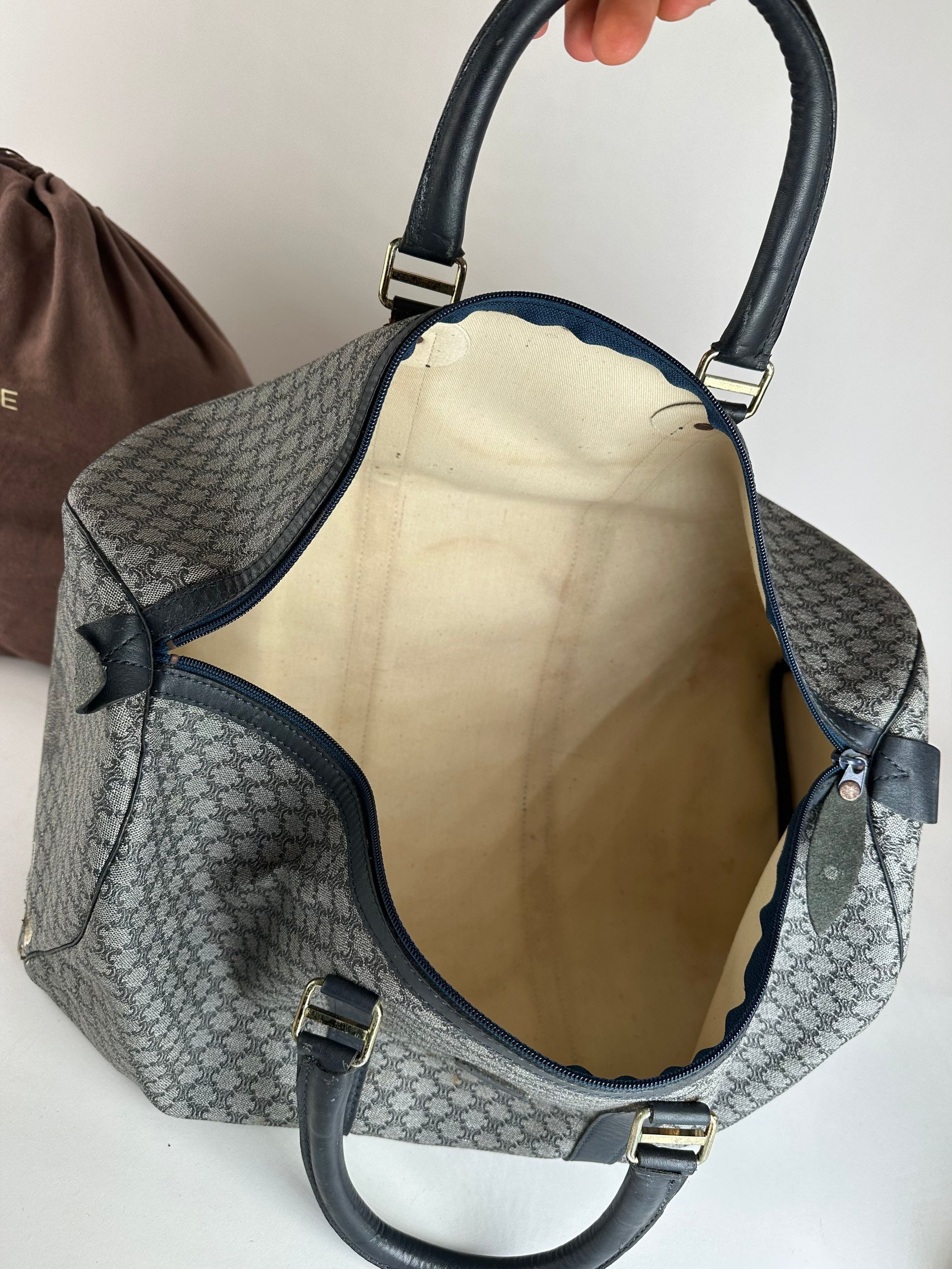 Celine Vintage Paris Triomphe Monogram Duffel Bag Grey Navy Black Size ONE SIZE - 4 Thumbnail