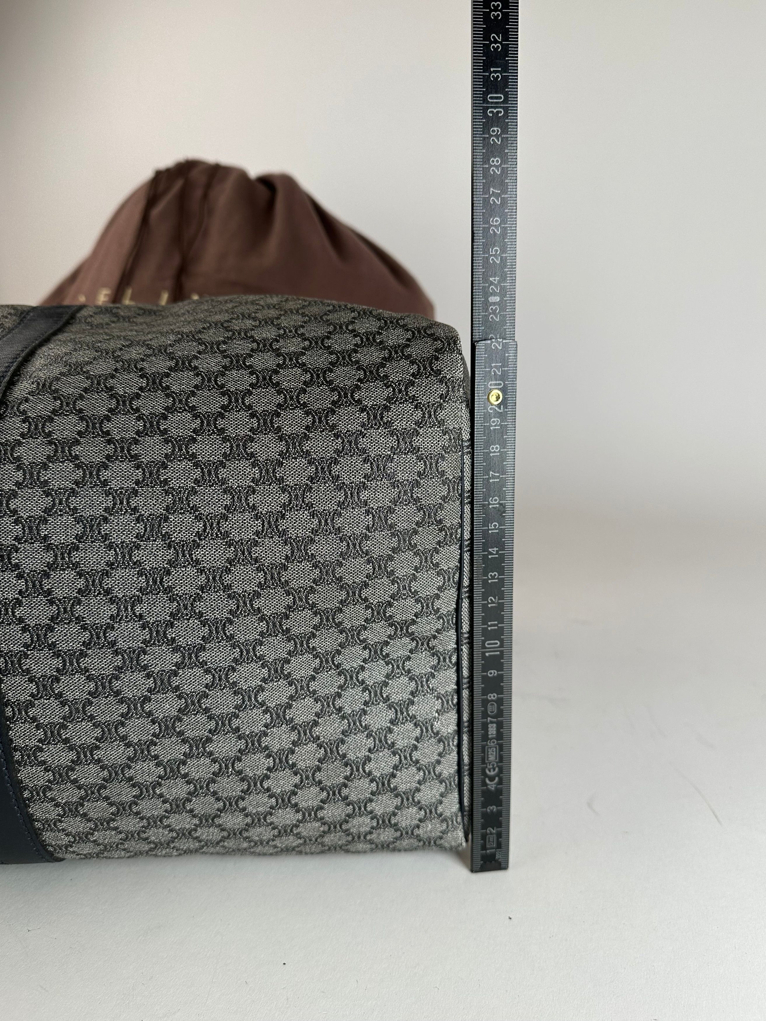 Celine Vintage Paris Triomphe Monogram Duffel Bag Grey Navy Black Size ONE SIZE - 13 Thumbnail