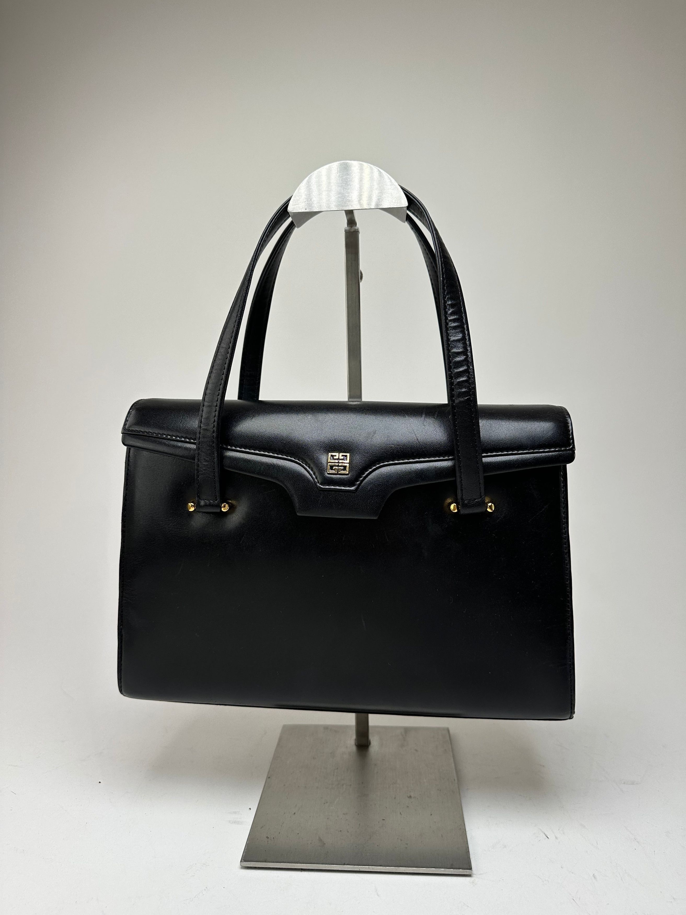 Givenchy Vintage Leather Handbag Black Size ONE SIZE - 12 Thumbnail