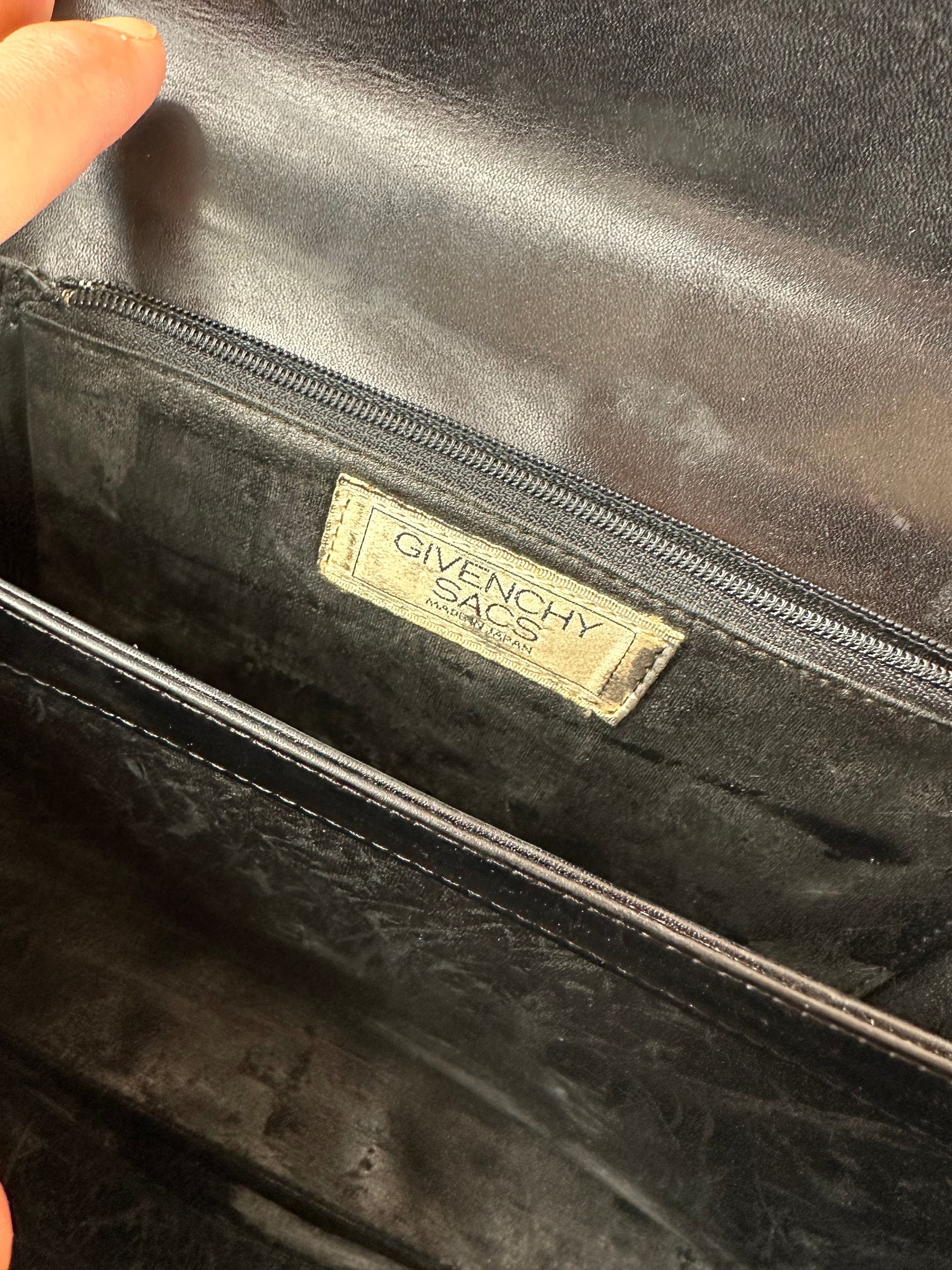 Givenchy Vintage Leather Handbag Black Size ONE SIZE - 4 Thumbnail