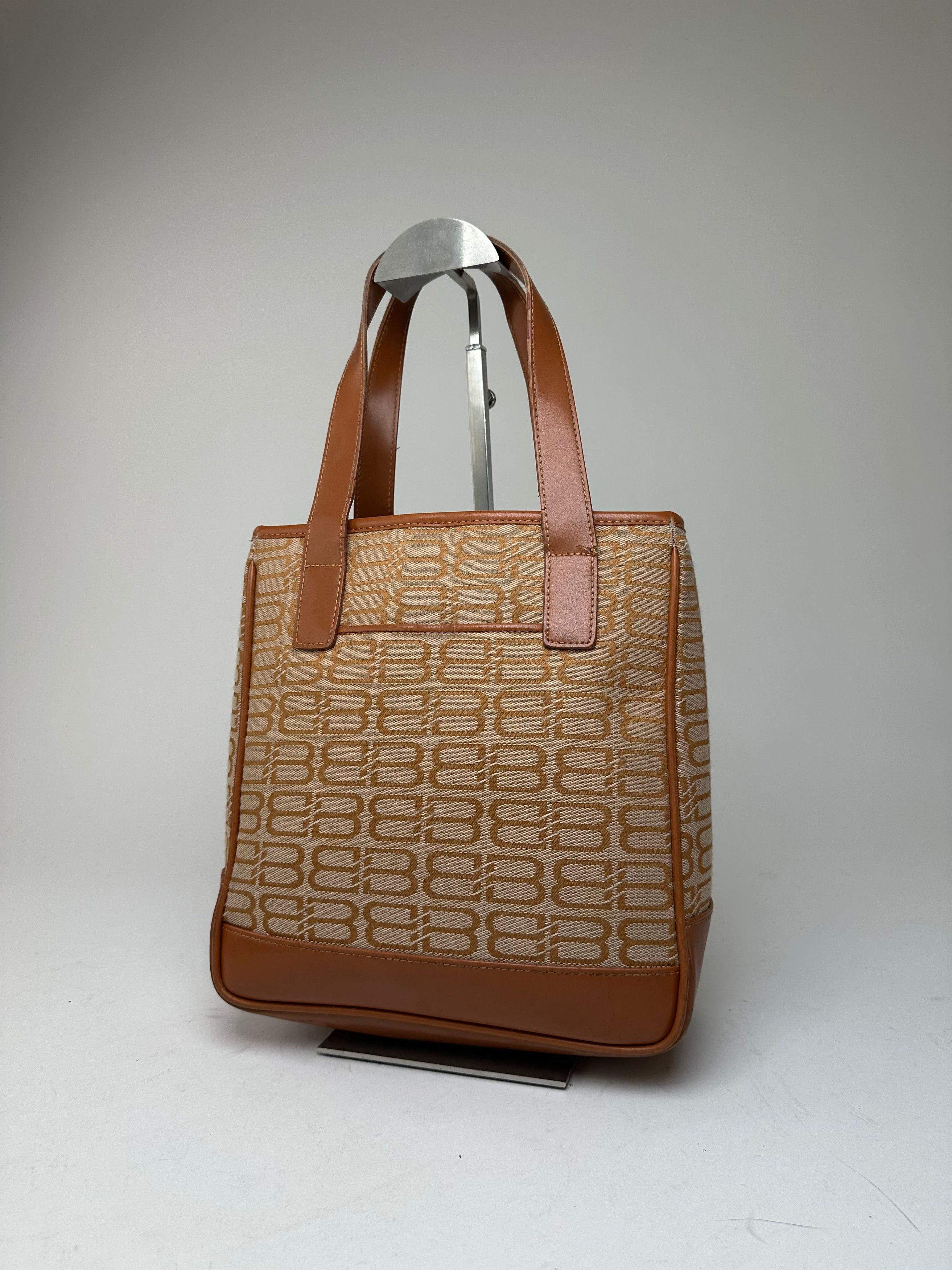 Balenciaga Vintage BB Monogram Handbag Beige Orange-Brown Size ONE SIZE - 12 Thumbnail