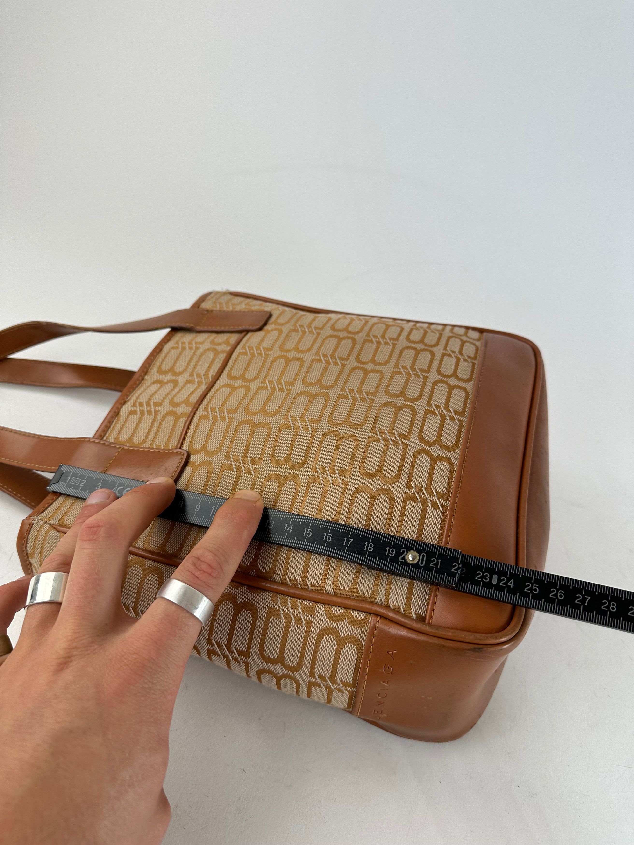 Balenciaga Vintage BB Monogram Handbag Beige Orange-Brown Size ONE SIZE - 10 Thumbnail
