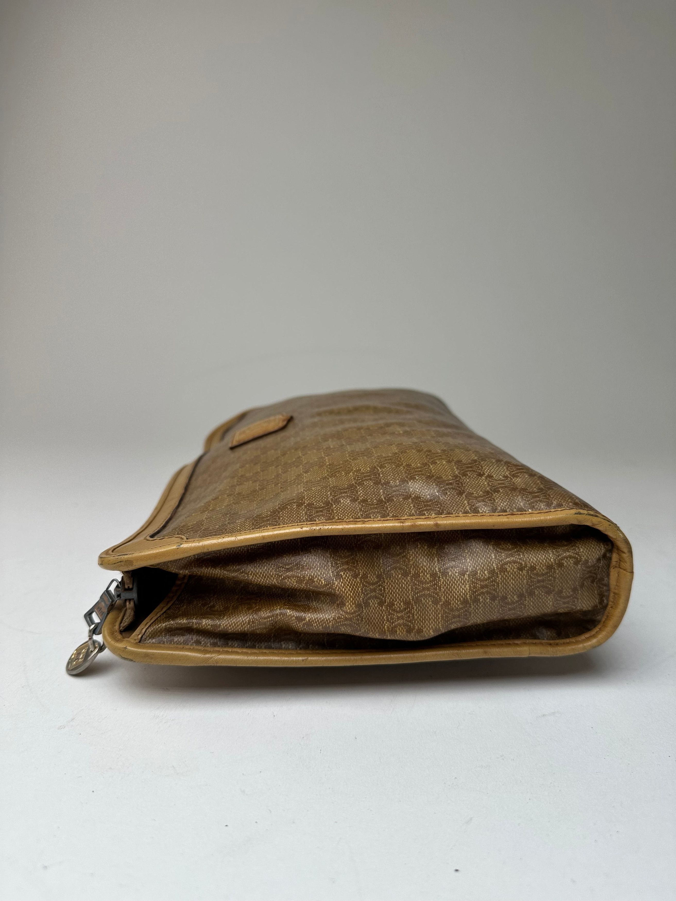 Celine Vintage Triomphe Monogram Leather Clutch Beige Gold Brown Size ONE SIZE - 9 Thumbnail