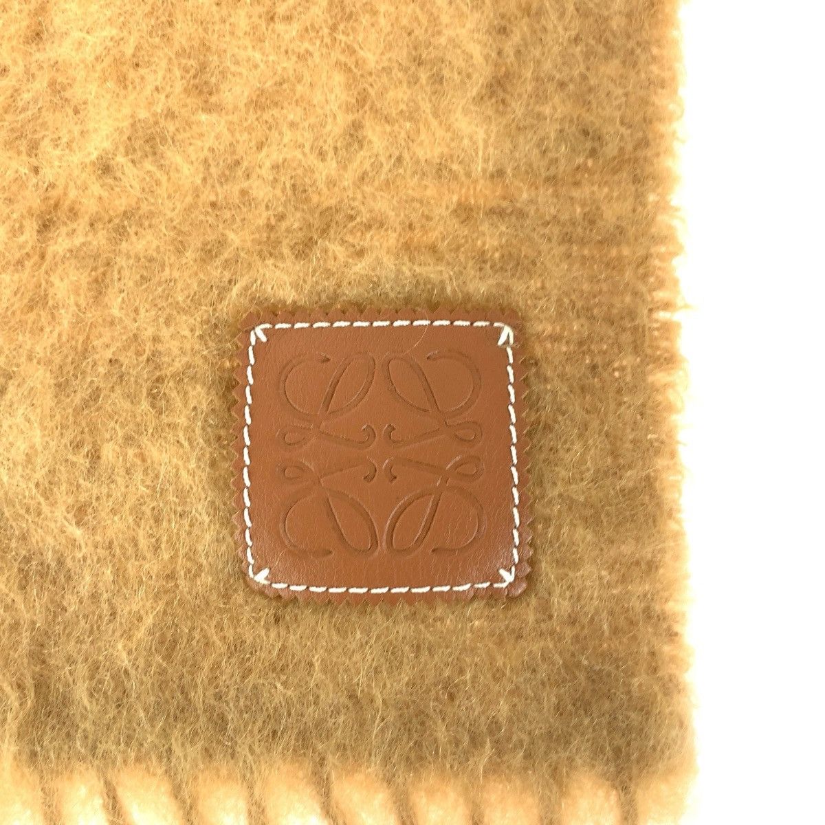 Loewe Loewe Loewe Wool Mohair Scarf Textile Scarf A-28003861 DUTY FREE for USA Size ONE SIZE - 3 Thumbnail