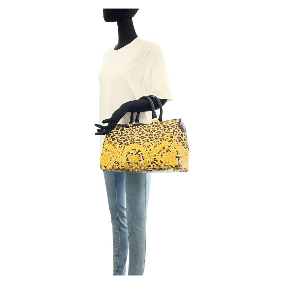 Versace Versace Versace PVC Leather Boston Bag Plastic / Synthetic Handbag DUTY FREE for USA Size ONE SIZE - 9 Thumbnail