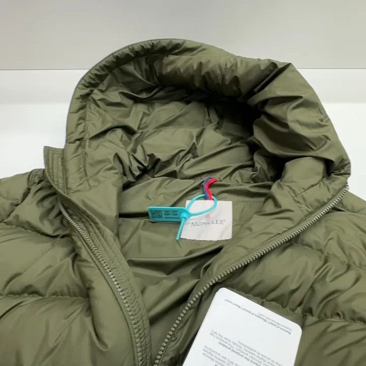 Moncler Moncler FW25 Laveraet Hooded Short Down Jacket Size US M / EU 48-50 / 2 - 7 Thumbnail