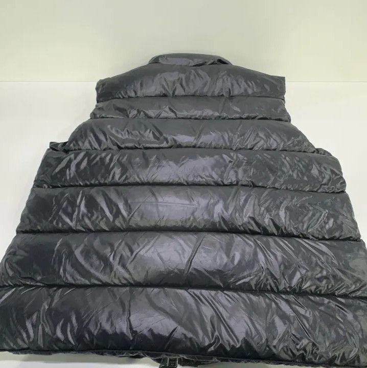 Moncler Moncler FW21 Tib Logo Paint Finish Down Vest Size US XXL / EU 58 / 5 - 12 Thumbnail