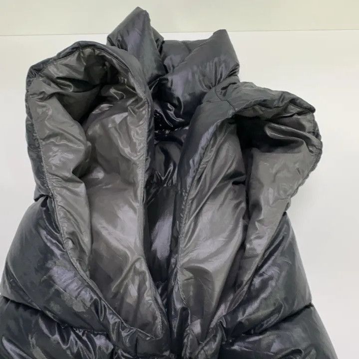 Moncler Moncler FW21 Tib Logo Paint Finish Down Vest Size US XXL / EU 58 / 5 - 9 Thumbnail