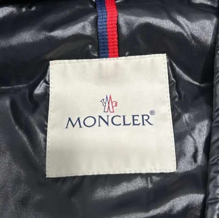 Moncler Moncler Unisex Long-Sleeve Hooded Jacket Size US M / EU 48-50 / 2 - 4 Thumbnail