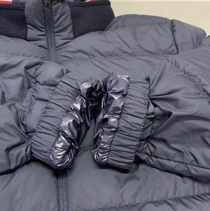 Moncler Moncler Brendann Zip Short Goose Down Jacket Size US S / EU 44-46 / 1 - 8 Thumbnail