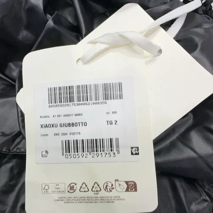 Moncler Moncler Xiaoxu Adjustable Hood Zip Short Down Jacket Size US M / EU 48-50 / 2 - 7 Thumbnail