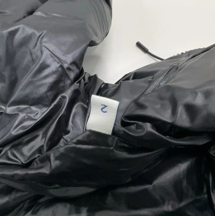 Moncler Moncler Xiaoxu Adjustable Hood Zip Short Down Jacket Size US M / EU 48-50 / 2 - 6 Thumbnail