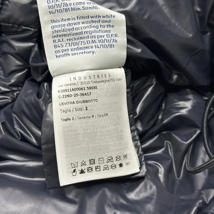 Moncler Moncler Levitha Stand Collar Short Down Jacket Size US M / EU 48-50 / 2 - 2 Thumbnail