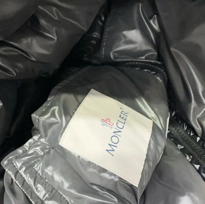 Moncler Moncler Bormes Series Down Vest with Detachable Hood Size US XXL / EU 58 / 5 - 3 Thumbnail