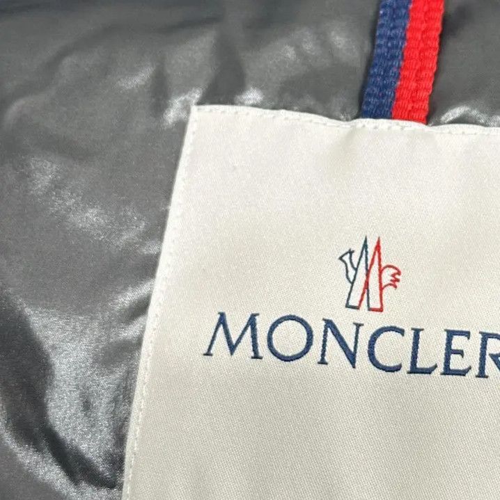 Moncler Moncler FW21 Tib Logo Black Down Vest Unisex Size US L / EU 52-54 / 3 - 11 Thumbnail