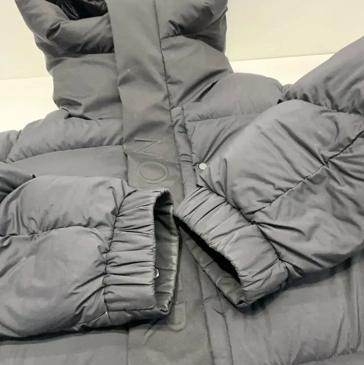 Moncler Moncler Madeira Series Short Down Jacket Size US XL / EU 56 / 4 - 14 Thumbnail