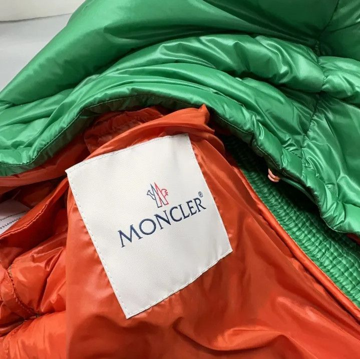 Moncler Moncler Solid Hooded Warm Unisex Jacket Size US L / EU 52-54 / 3 - 5 Thumbnail