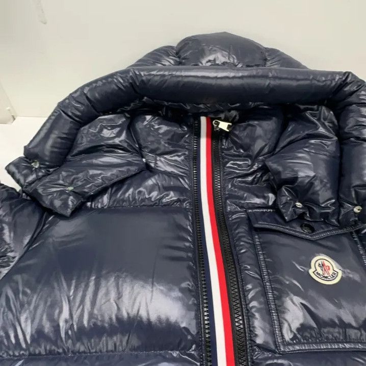 Moncler Moncler Montbeliard Short Hooded Down Jacket Size US XL / EU 56 / 4 - 11 Thumbnail