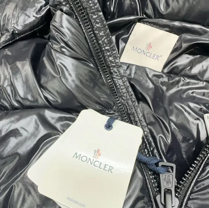 Moncler Moncler Solid Hooded Warm Coat Size US S / EU 44-46 / 1 - 5 Thumbnail