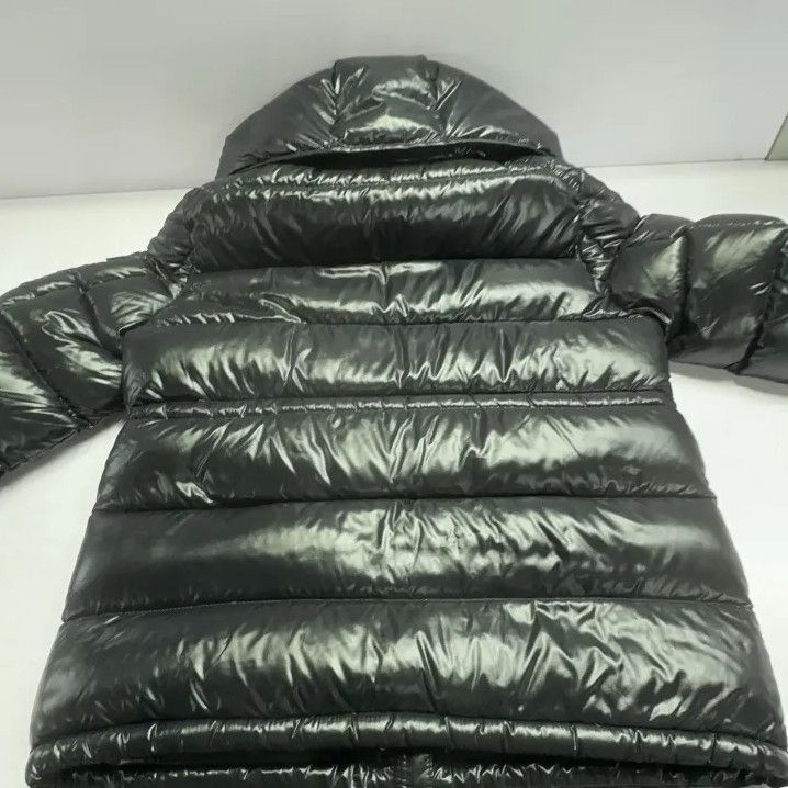Moncler Moncler Kids Solid Logo Zip Puffer Jacket Size US M / EU 48-50 / 2 - 12 Thumbnail