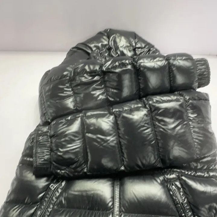 Moncler Moncler Kids Solid Logo Zip Puffer Jacket Size US M / EU 48-50 / 2 - 9 Thumbnail