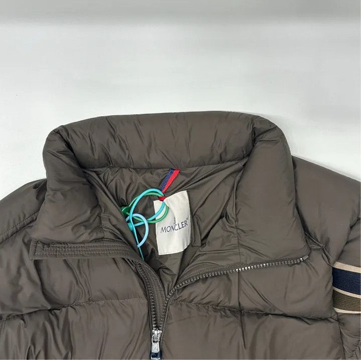 Moncler Moncler Solayan FW24 Down Jacket with Striped Sleeves Size US L / EU 52-54 / 3 - 5 Thumbnail