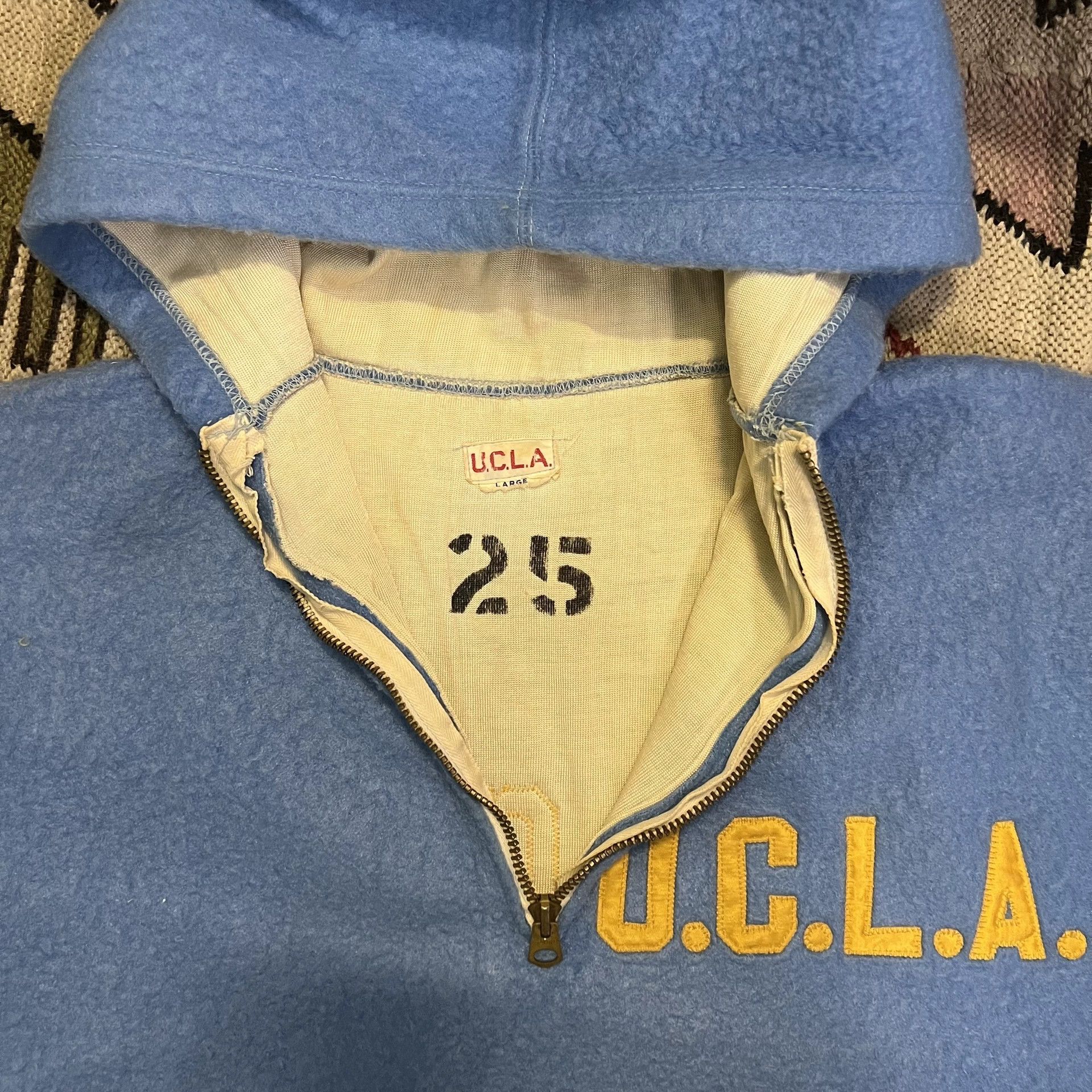 Vintage 50s UCLA Zip Vintage Sweater Size US L / EU 52-54 / 3 - 2 Thumbnail