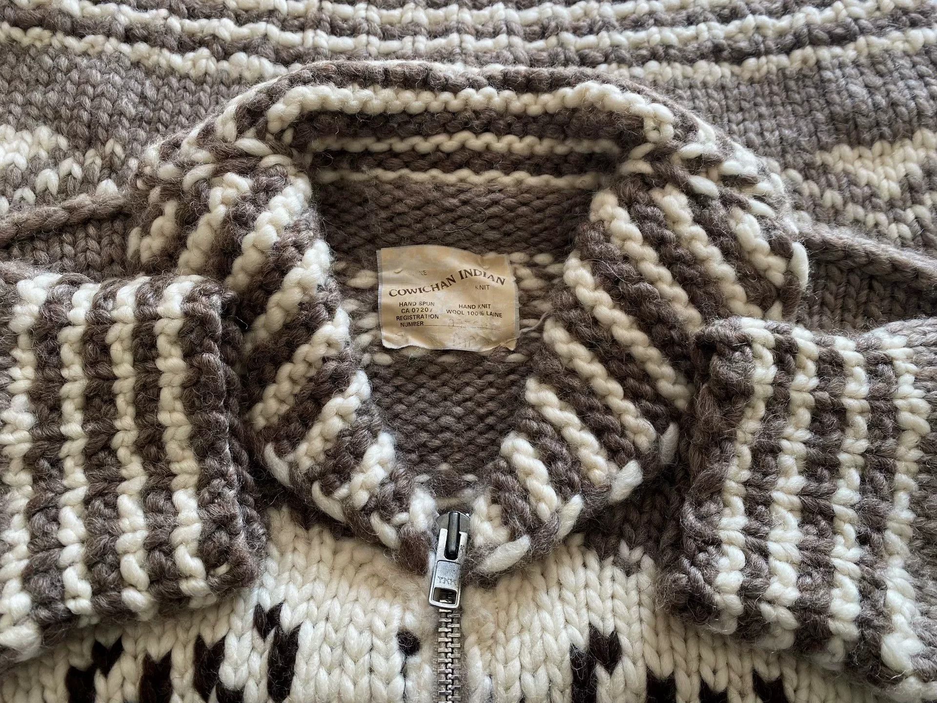 Vintage Genuine Cowichan Handmade Sweater Size US M / EU 48-50 / 2 - 4 Thumbnail