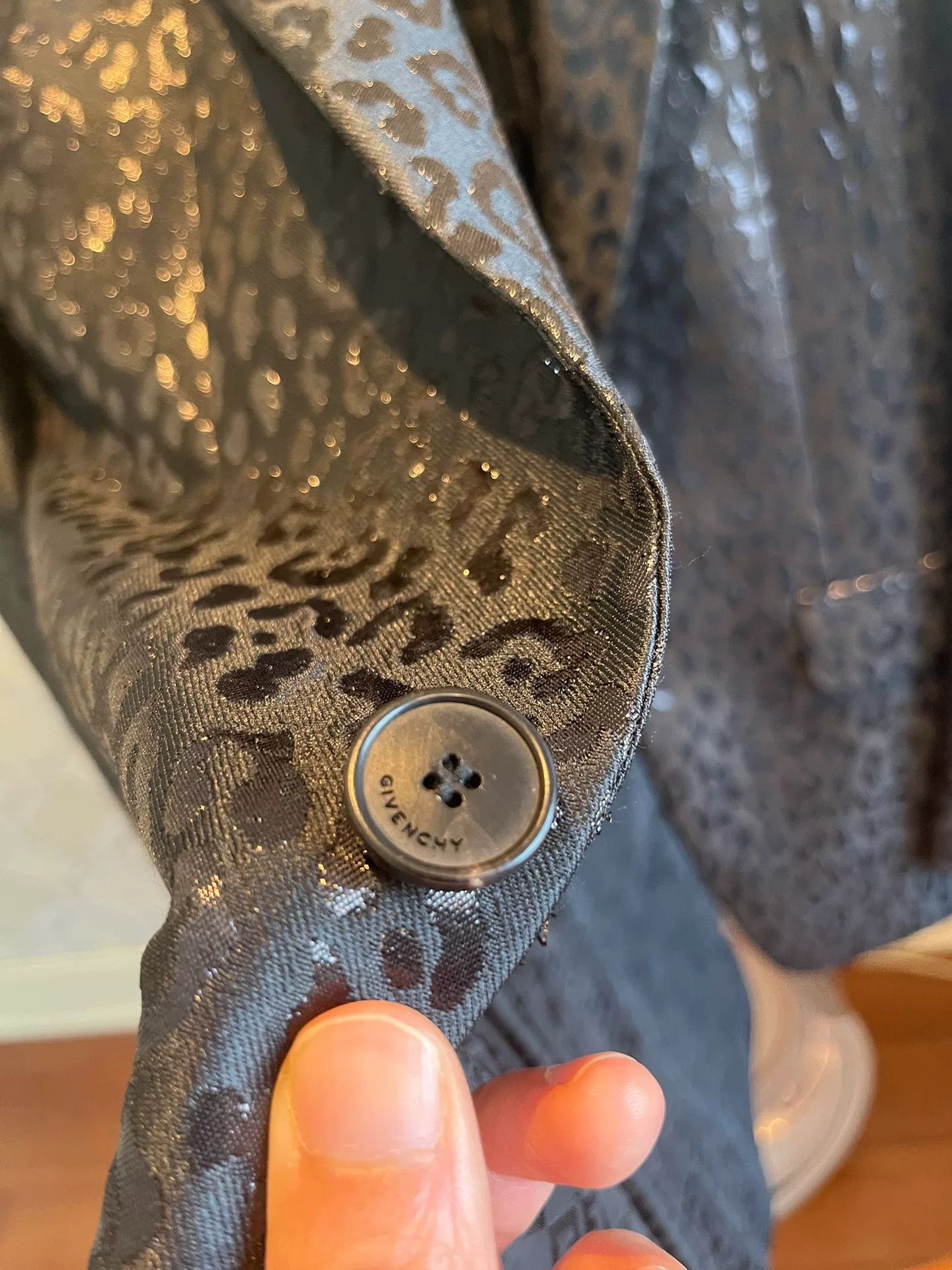 Givenchy Givenchy 3D Leopard Print Suit 46 Size US S / EU 44-46 / 1 - 7 Thumbnail