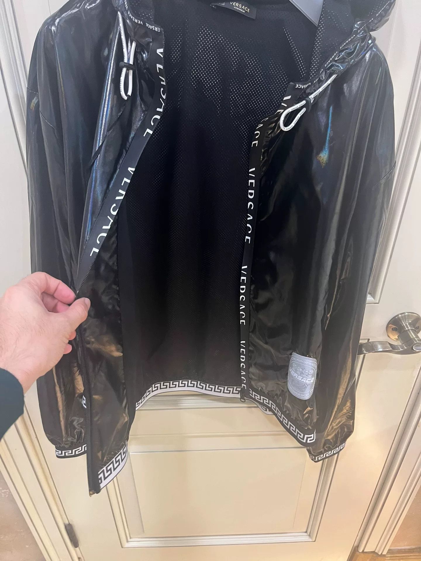 Versace Versace Black Rainbow Reflective Hooded Jacket Size US M / EU 48-50 / 2 - 9 Thumbnail